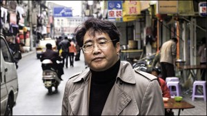 Qiu Xiaolong, un detective suelto en China y en Buenos Aires