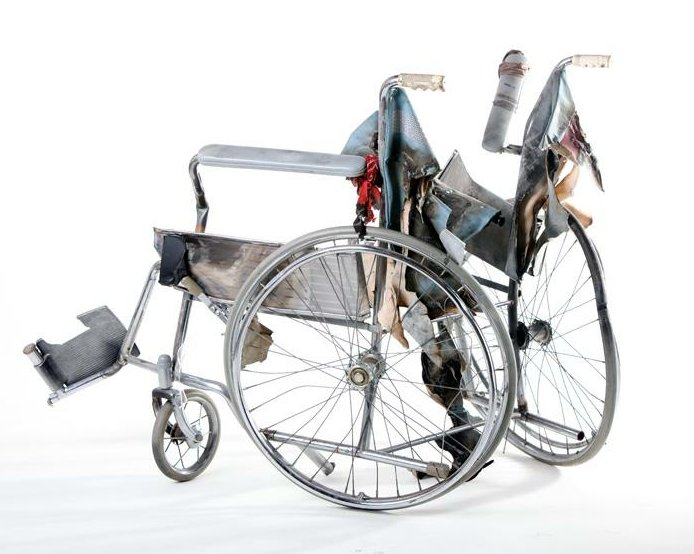 silla de ruedas de Héctor Salamanca, 2500 dólares