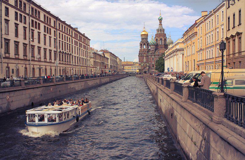 8 San Petersburgo